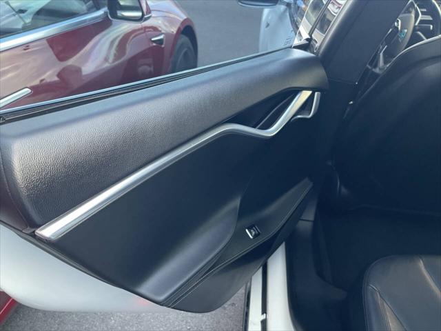 2014 Tesla Model S 85 4dr Liftback