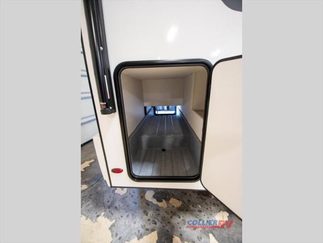 2026 Ford E-350 Cutaway Unknown