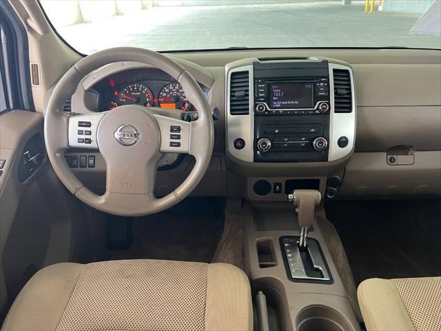 2016 Nissan Frontier SV