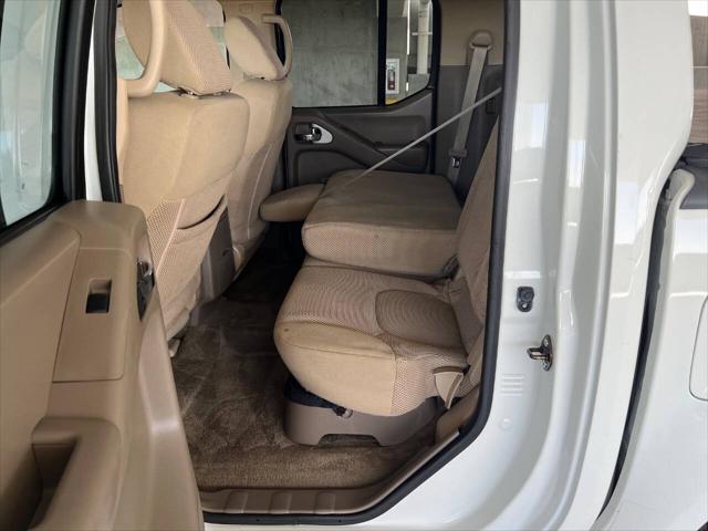 2016 Nissan Frontier SV
