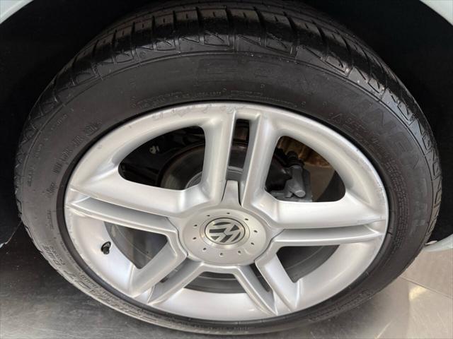 2005 Volkswagen New Beetle GLS 1.8T