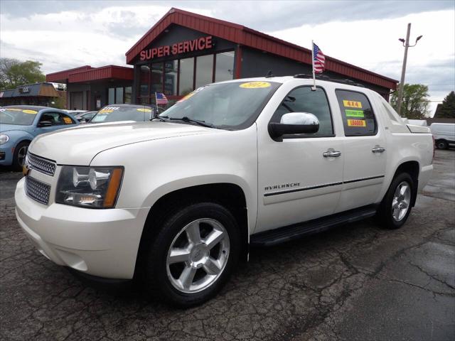 2012 Chevrolet Avalanche LTZ for sale in Milw, WI