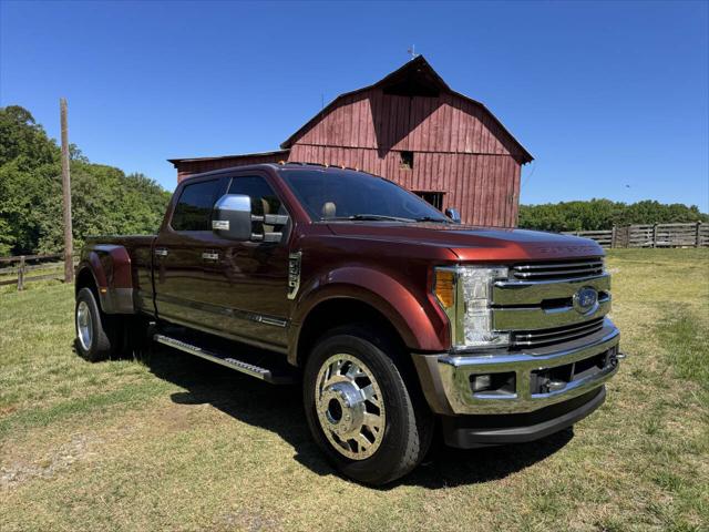 2017 Ford F-450 LARIAT
