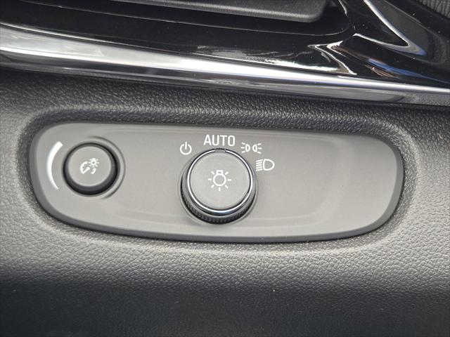 2026 Buick NV Sport Touring FWD