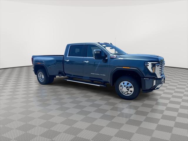 2026 GMC Sierra 3500HD Crew Cab, Long Bed, Denali Dual Rear Wheel, 4WD