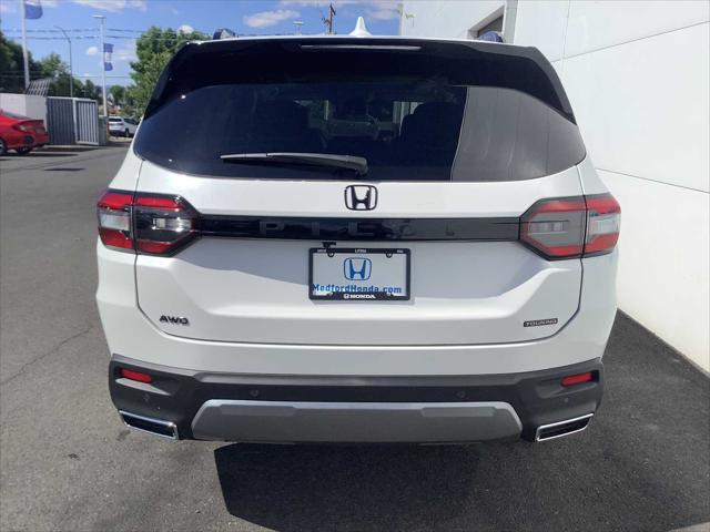 2026 Honda Pilot Touring Blackout