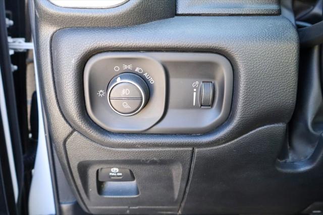 2024 Ram 1500 Big Horn Crew Cab 4x4 5'7" Box
