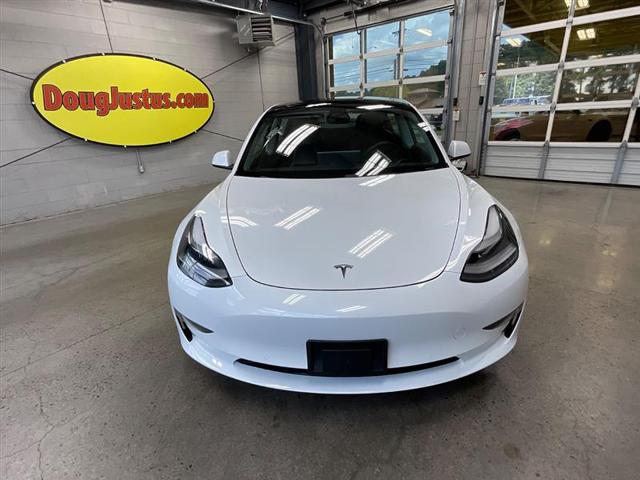 2021 Tesla Model 3 Standard Range Plus Rear-Wheel Drive