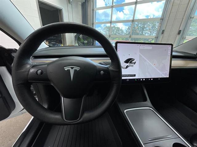 2021 Tesla Model 3 Standard Range Plus Rear-Wheel Drive