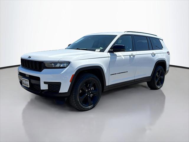 2023 Jeep Grand Cherokee L Altitude 4x4