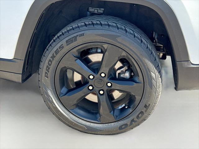 2023 Jeep Grand Cherokee L Altitude 4x4