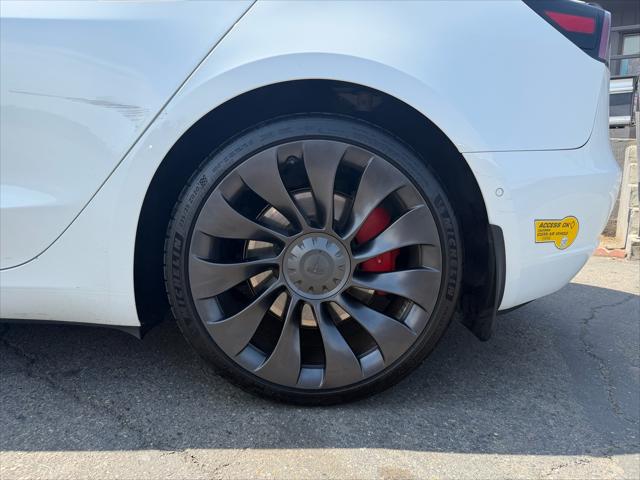 2022 Tesla Model 3 Performance Dual Motor All-Wheel Drive