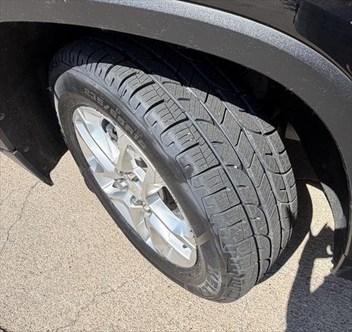 2020 Chevrolet Traverse AWD LT Cloth