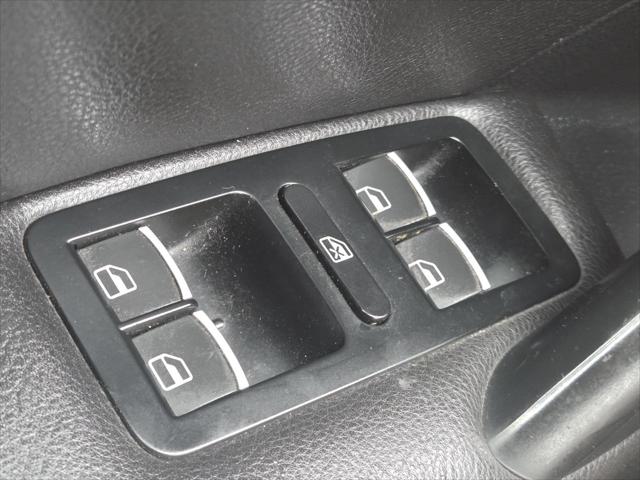 2012 Volkswagen Passat 2.5L SE