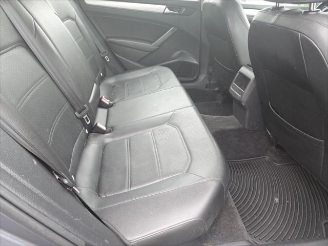 2012 Volkswagen Passat 2.5L SE