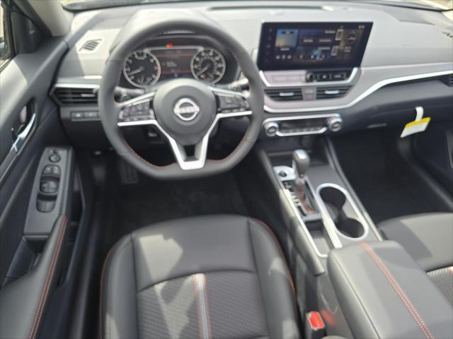 2026 Nissan Altima SR FWD