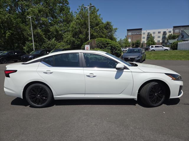 2026 Nissan Altima SV FWD