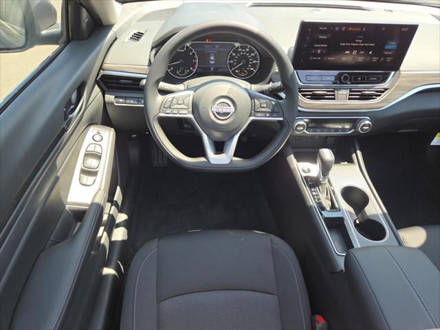 2026 Nissan Altima SV FWD