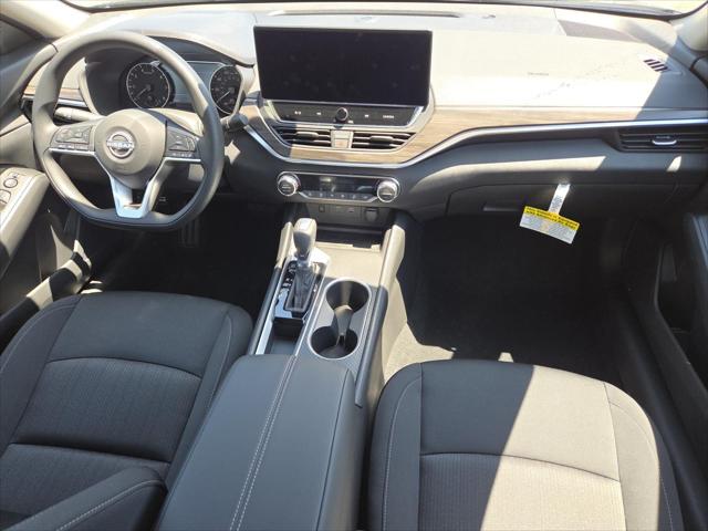 2026 Nissan Altima SV FWD