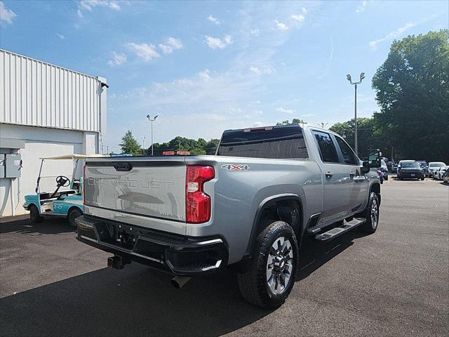 2024 Chevrolet Silverado 2500HD 4WD Crew Cab Standard Bed Custom