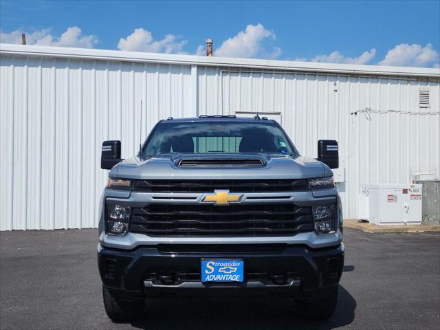2024 Chevrolet Silverado 2500HD 4WD Crew Cab Standard Bed Custom