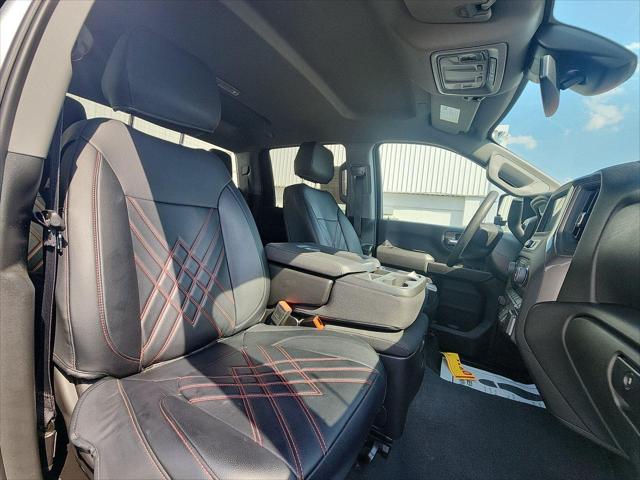 2024 Chevrolet Silverado 2500HD 4WD Crew Cab Standard Bed Custom