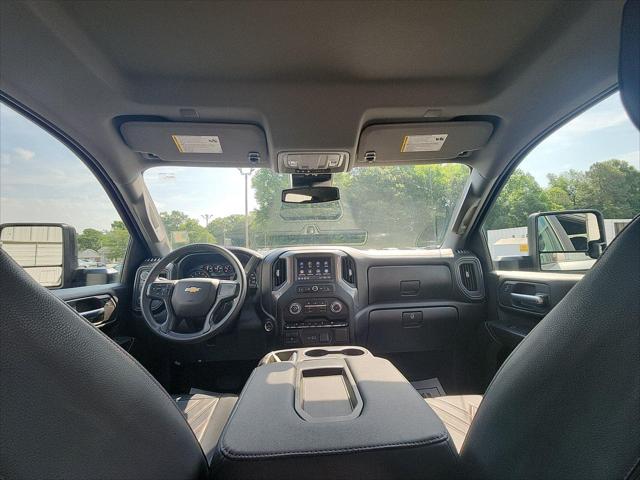 2024 Chevrolet Silverado 2500HD 4WD Crew Cab Standard Bed Custom