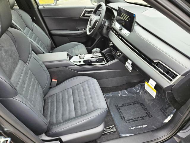2026 Mitsubishi Outlander LE 1.5T S-AWC