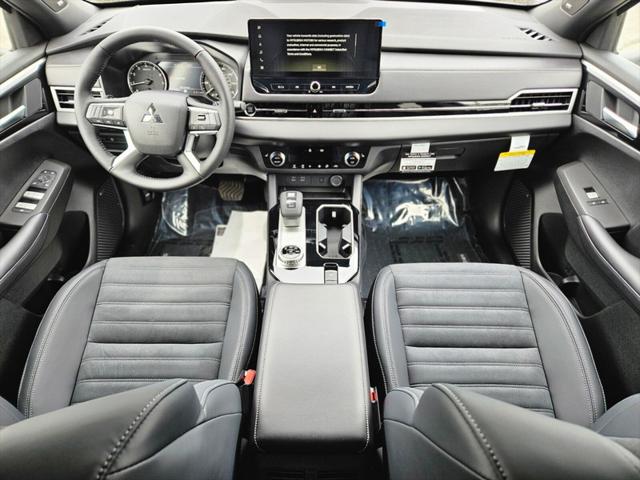 2026 Mitsubishi Outlander LE 1.5T S-AWC