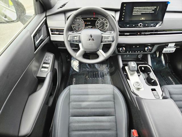 2026 Mitsubishi Outlander LE 1.5T S-AWC