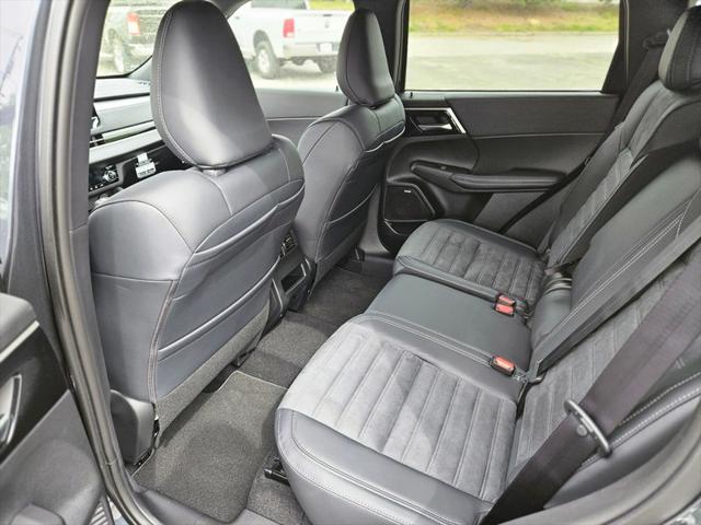 2026 Mitsubishi Outlander LE 1.5T S-AWC