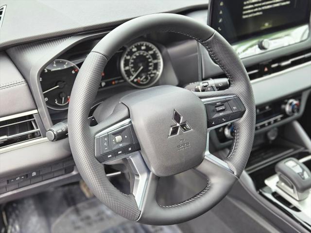 2026 Mitsubishi Outlander LE 1.5T S-AWC