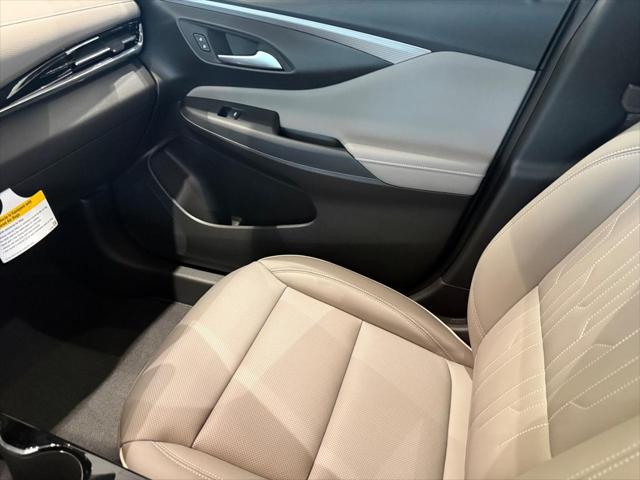 2026 Buick NV Avenir FWD