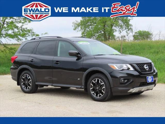 2020 Nissan Pathfinder SV 4WD for sale in Oconomowoc, WI