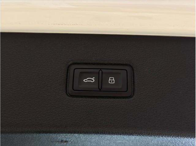2025 Audi Q7 Premium Plus 55 TFSI quattro Tiptronic