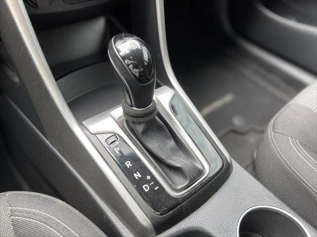 2016 Hyundai Elantra GT 5DR HB AUTO FWD 4D