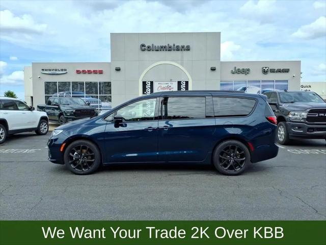 2024 Chrysler Pacifica Limited for sale in Columbiana, OH