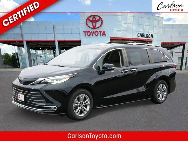 2022 Toyota Sienna Platinum for sale in Coon Rapids, MN