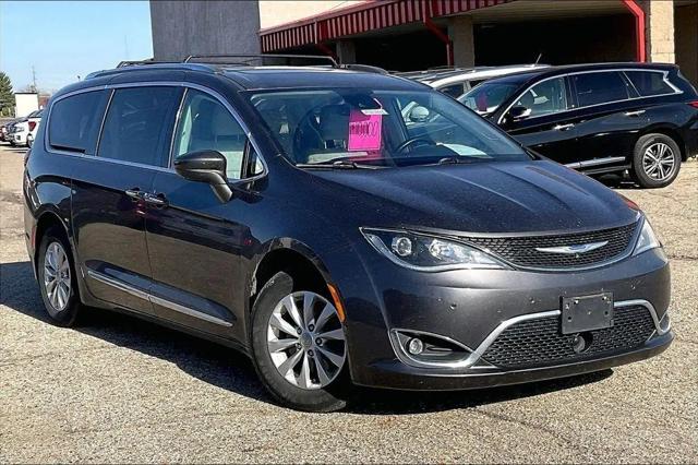 2018 Chrysler Pacifica Touring L Plus for sale in Montevideo, MN