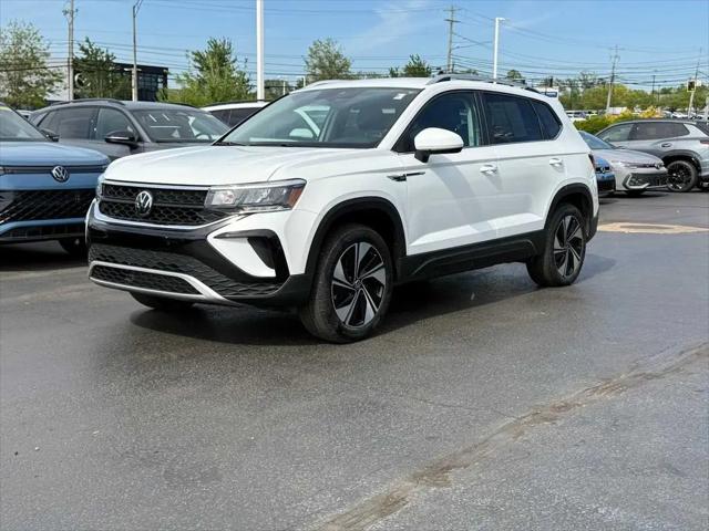 2024 Volkswagen Taos 1.5T SE for sale in Brunswick, OH