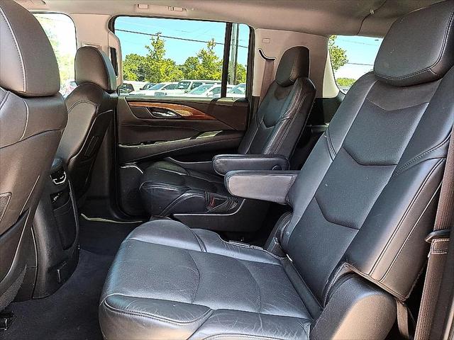 2015 Cadillac Escalade ESV Luxury