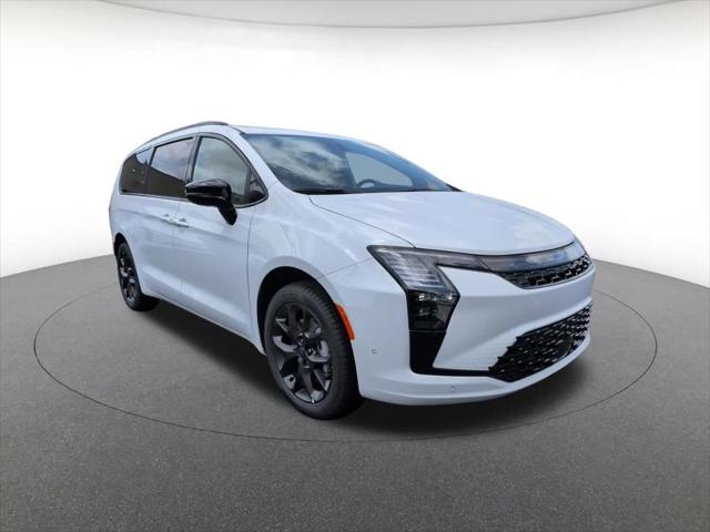 2027 Chrysler Pacifica PACIFICA LIMITED AWD