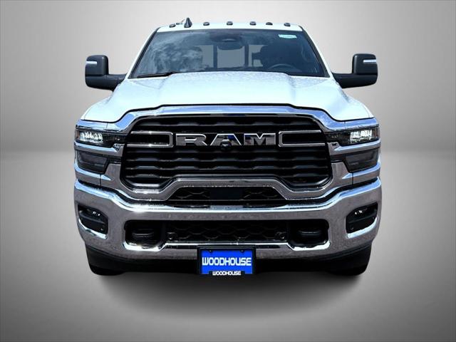 2026 RAM Ram 3500 RAM 3500 TRADESMAN CREW CAB 4X4 8 BOX
