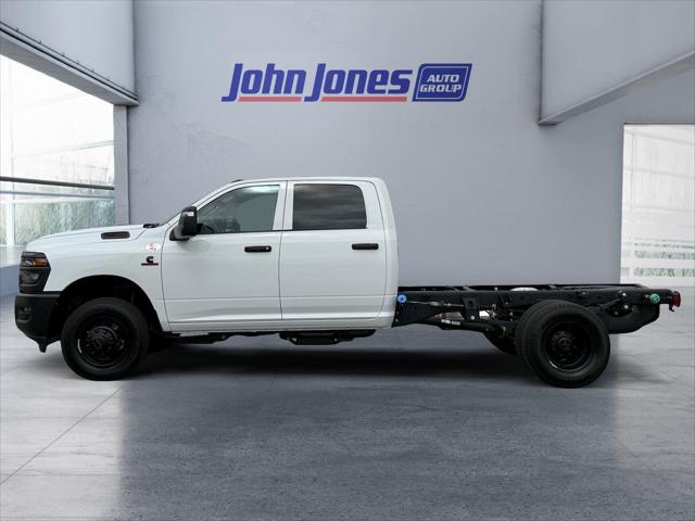 2026 RAM Ram 3500 Chassis Cab RAM 3500 TRADESMAN CREW CAB CHASSIS 4X4 60 CA