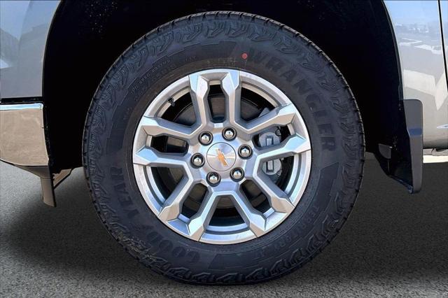 2026 Chevrolet Silverado 1500 4WD Crew Cab Standard Bed LT
