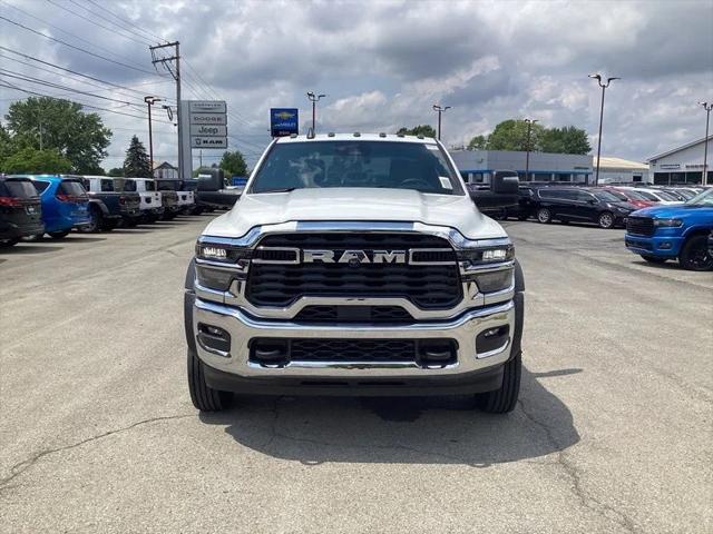 2026 RAM Ram 5500 Chassis Cab RAM 5500 TRADESMAN CHASSIS CREW CAB 4X4 60 CA 2026 RAM Ram 5500 Chassis Cab RAM 5500 TRADESMAN CHASSIS CREW CAB 4X4 60 CA