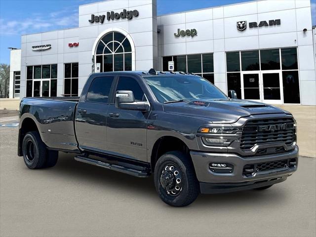2026 RAM 3500 RAM 3500 BIG HORN CREW CAB 4X4 8 BOX 2026 RAM 3500 RAM 3500 BIG HORN CREW CAB 4X4 8 BOX