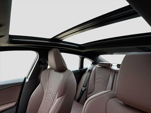 2026 BMW Coupe xDrive