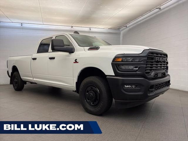 2026 RAM Ram 2500 RAM 2500 TRADESMAN CREW CAB 4X2 8 BOX