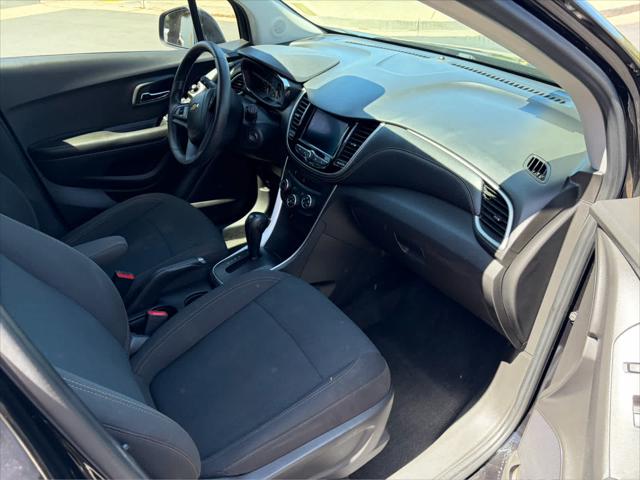 2022 Chevrolet Trax FWD LS